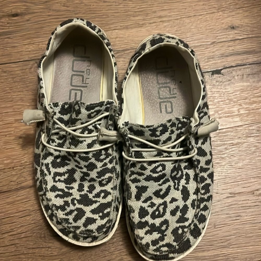 Leopard Hey Dude